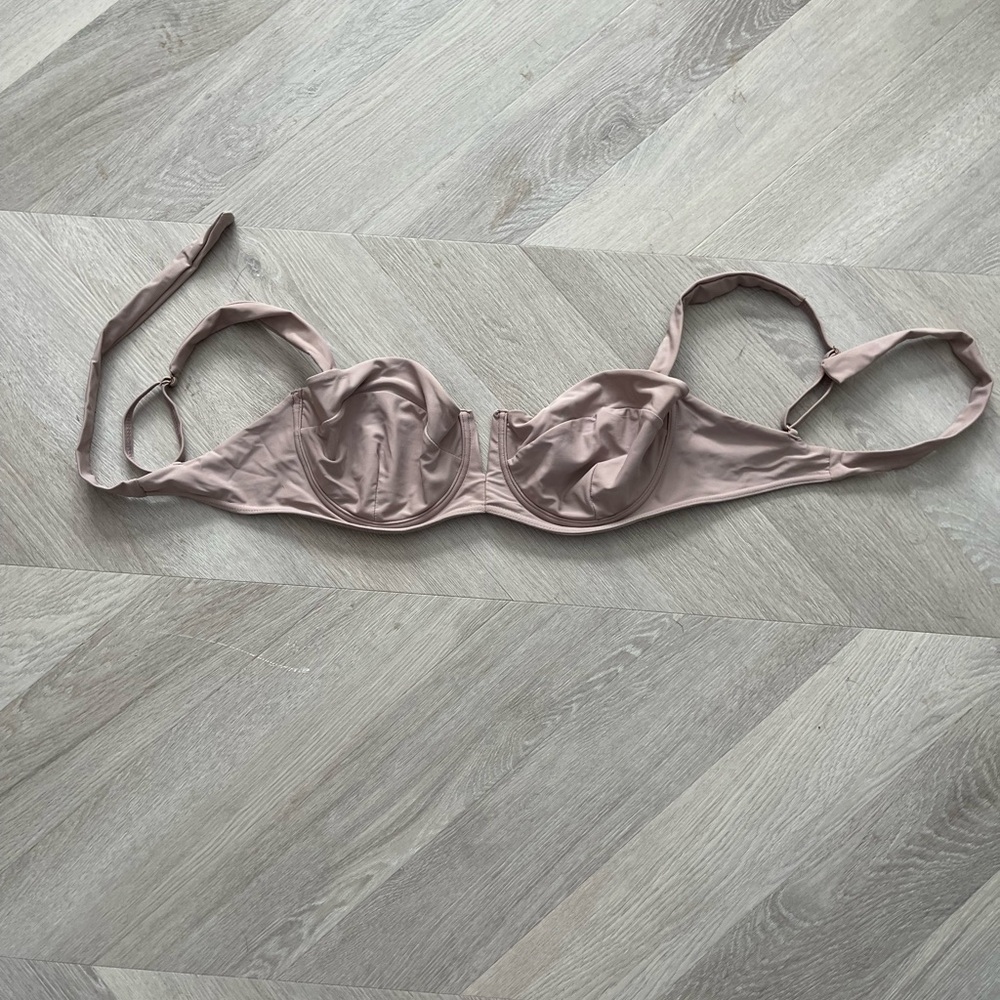 Monday Swimwear Bikini Top
